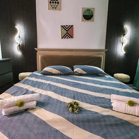 Tampa Mountain Nature Hideaway - Luxury Brasov